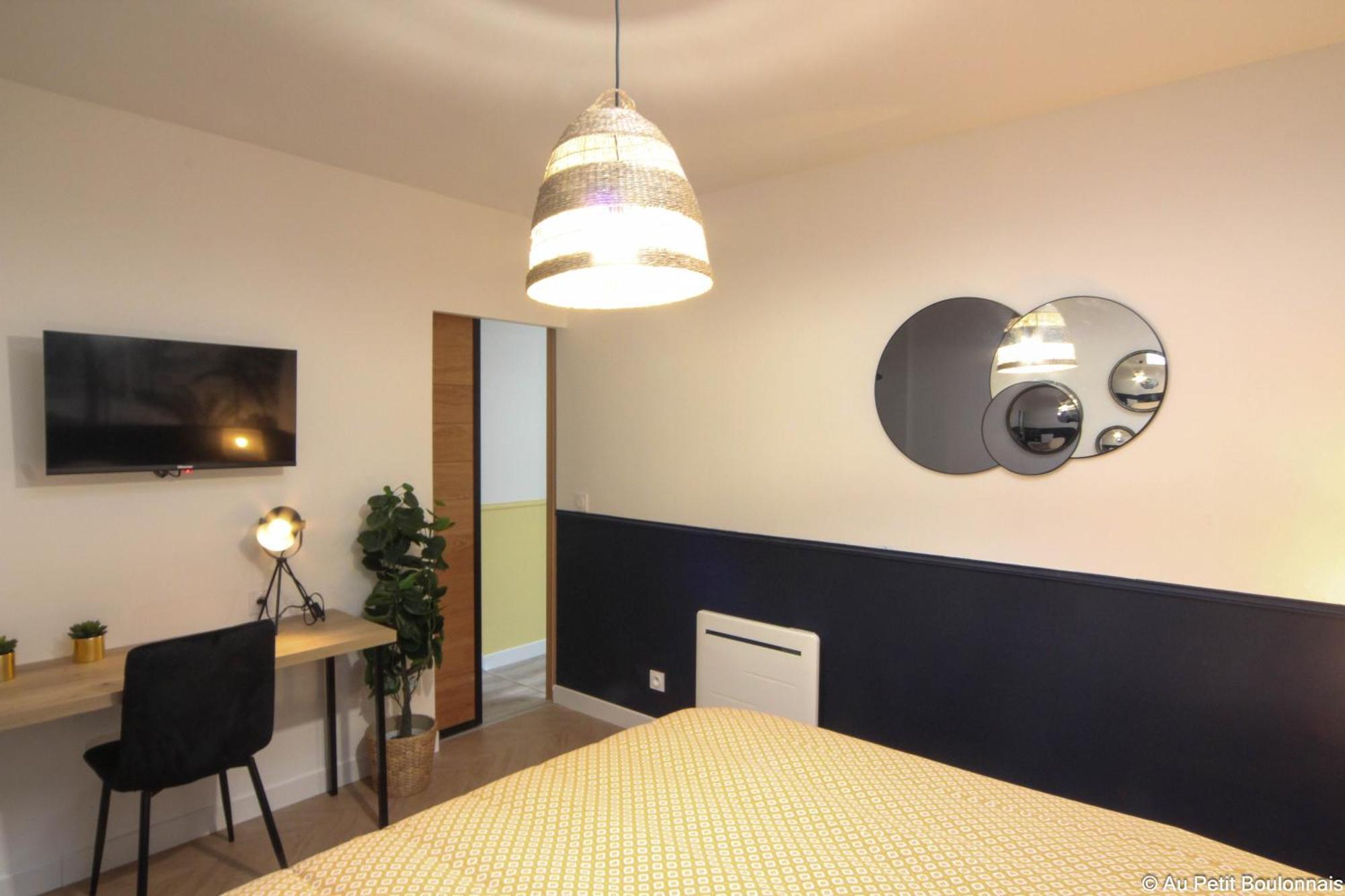 Au Nouveau Boulonnais - 4 Appartements Charmants Pour Couples, Familles Et Groupe D'Amis, Vieille Ville Et Centre Ville De Boulogne Sur Mer Exterior photo