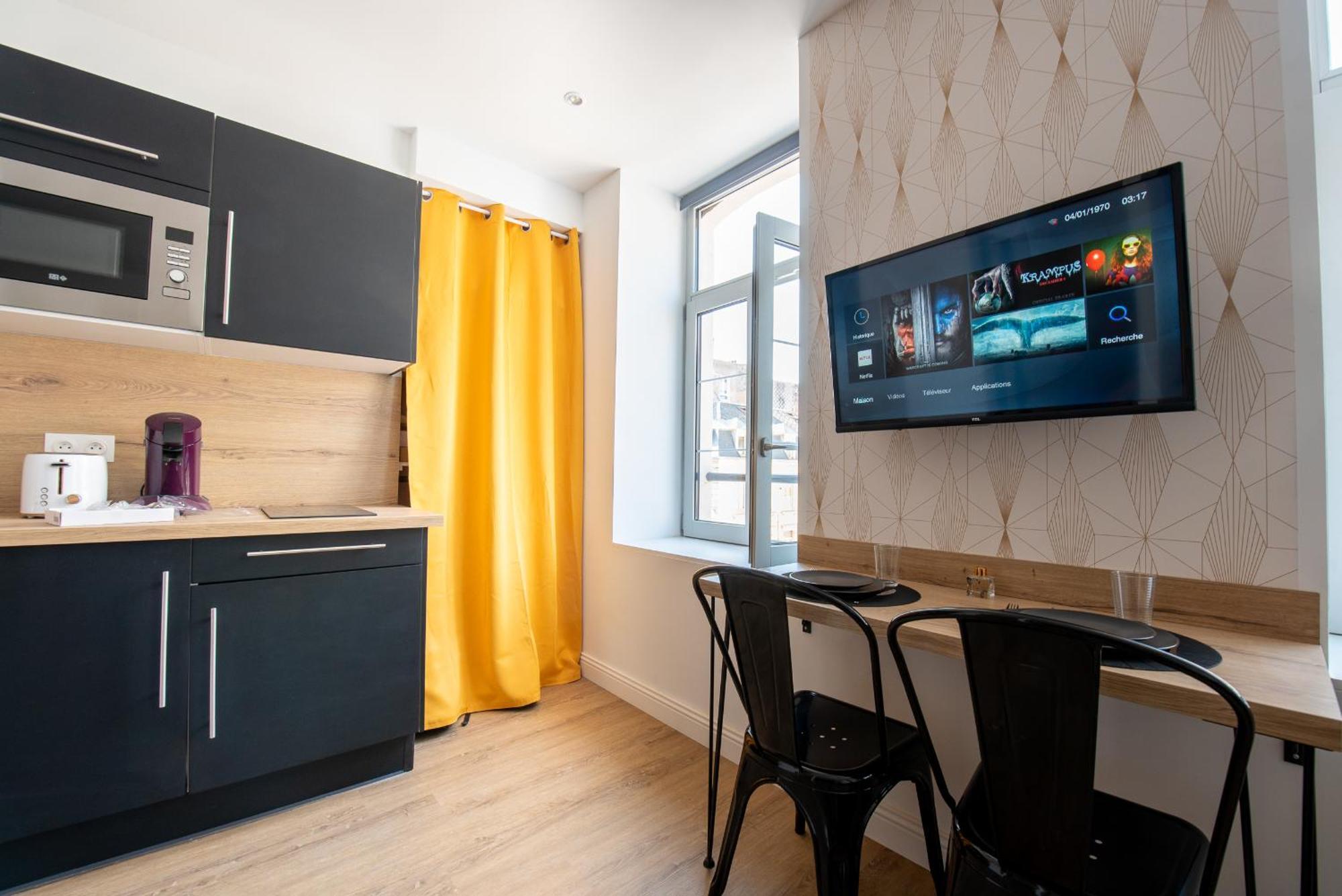 Au Nouveau Boulonnais - 4 Appartements Charmants Pour Couples, Familles Et Groupe D'Amis, Vieille Ville Et Centre Ville De Boulogne Sur Mer Exterior photo