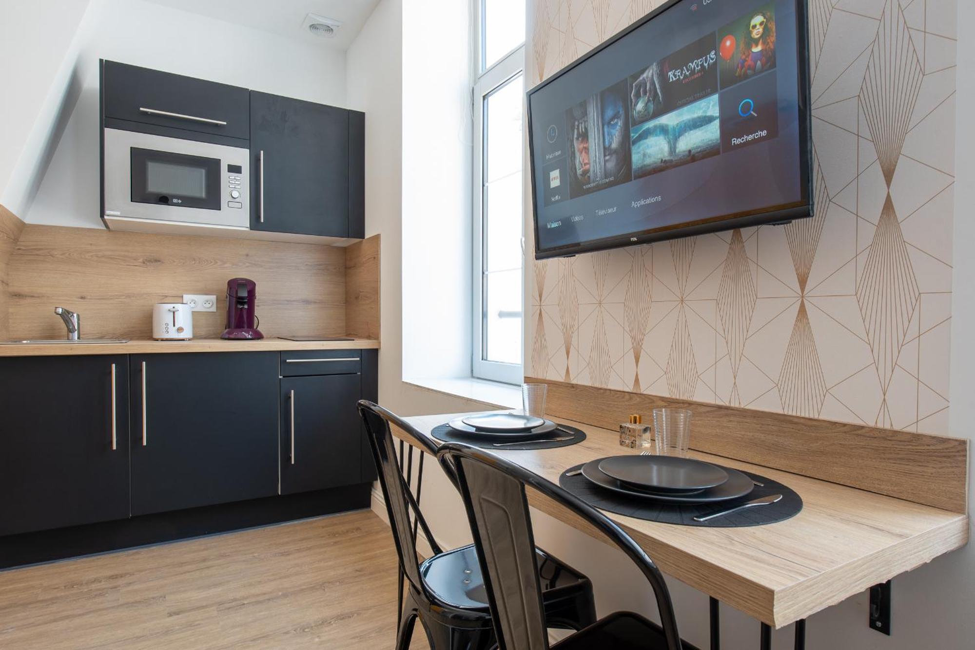 Au Nouveau Boulonnais - 4 Appartements Charmants Pour Couples, Familles Et Groupe D'Amis, Vieille Ville Et Centre Ville De Boulogne Sur Mer Exterior photo