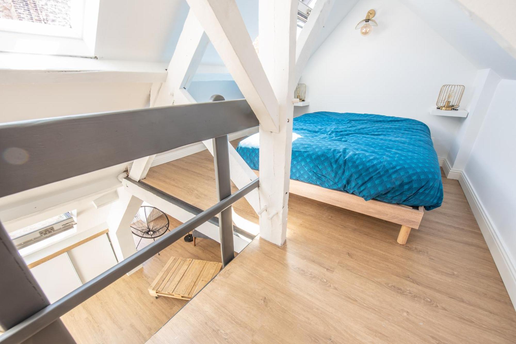 Au Nouveau Boulonnais - 4 Appartements Charmants Pour Couples, Familles Et Groupe D'Amis, Vieille Ville Et Centre Ville De Boulogne Sur Mer Exterior photo